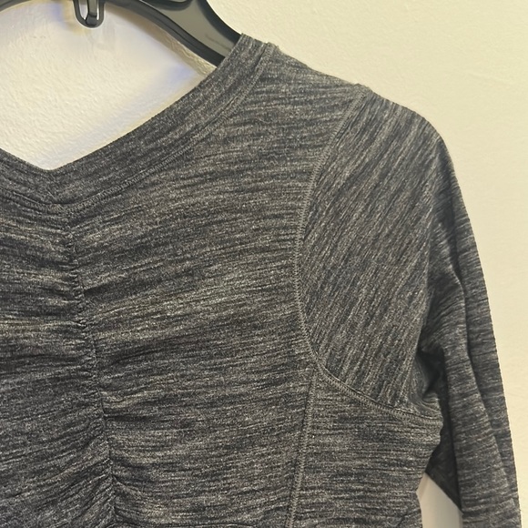 Lululemon Athletica Gray Fitted Long Sleeve Top - Good used condition - Picture 5 of 10